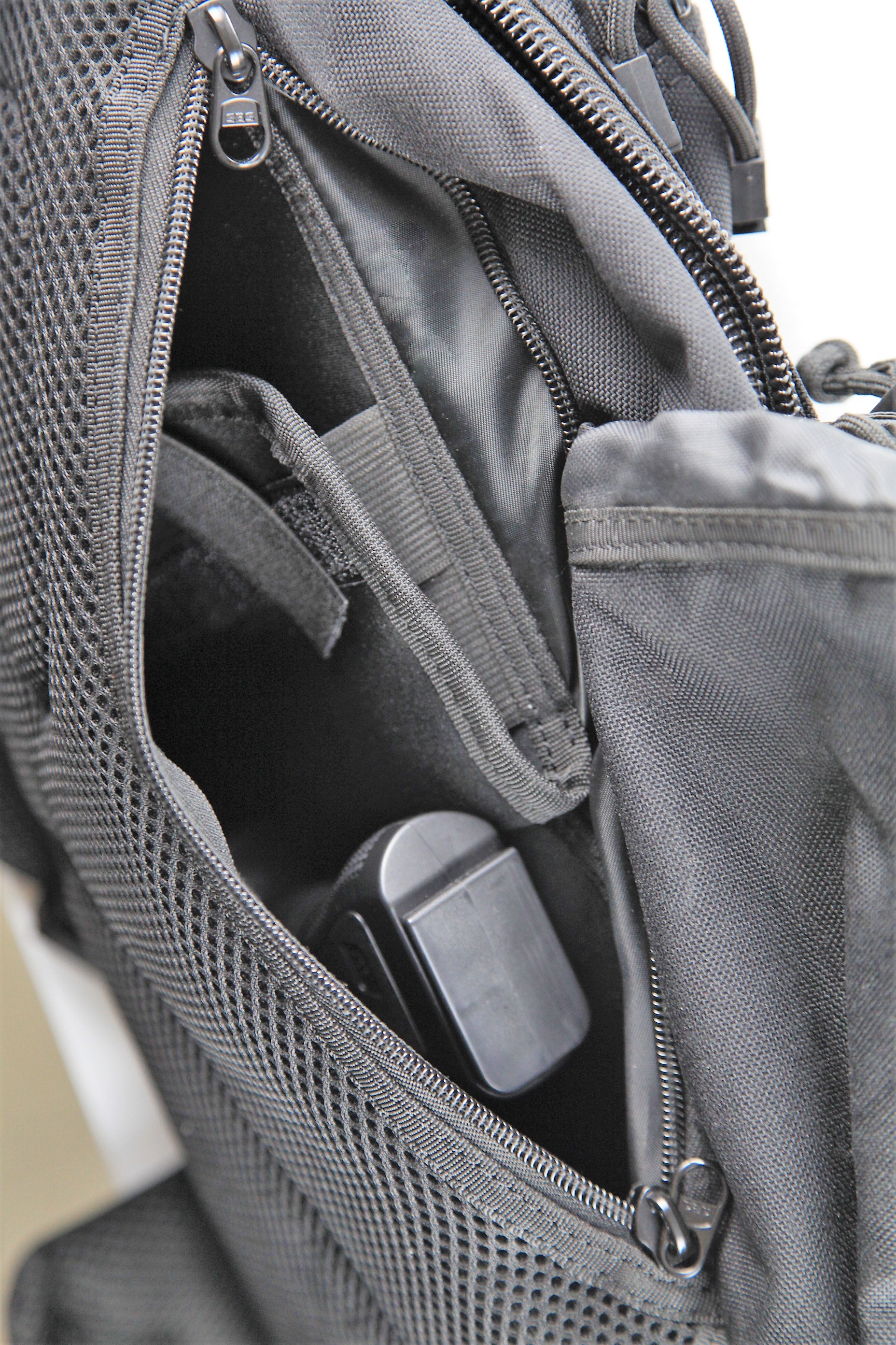 bulletproof sling bag